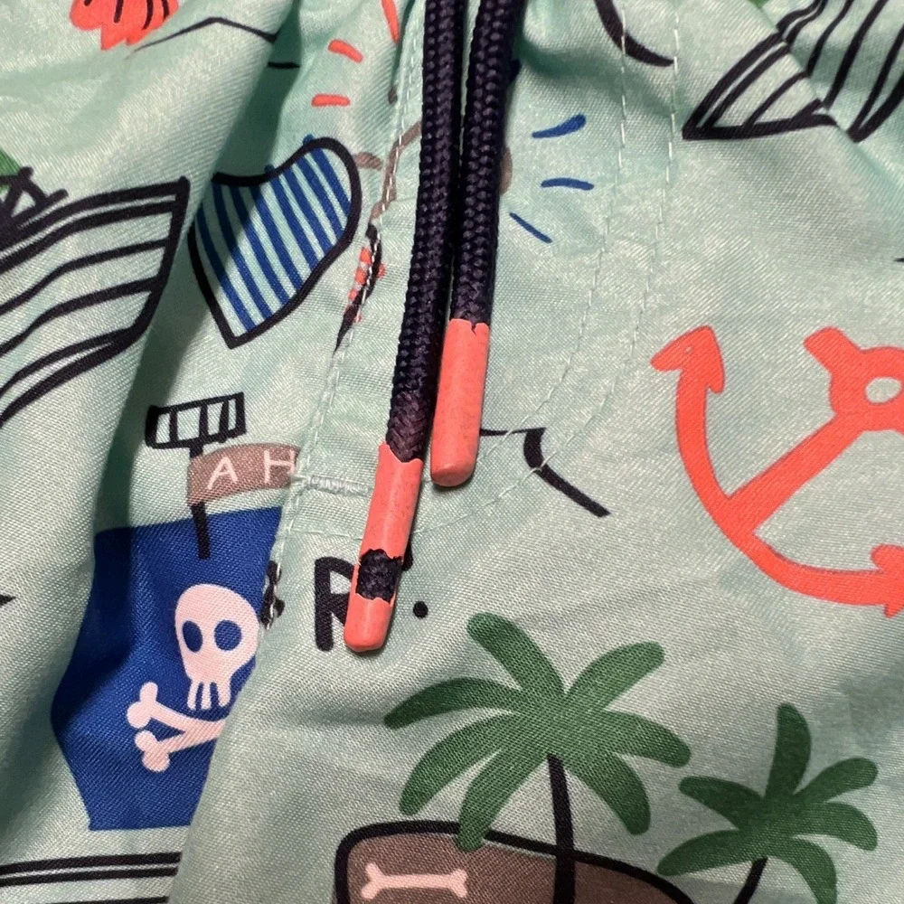 Cat & Jack Boys Swim TrunksPiratePrint Green Multicolor 2T Lined Drawstring 35.2